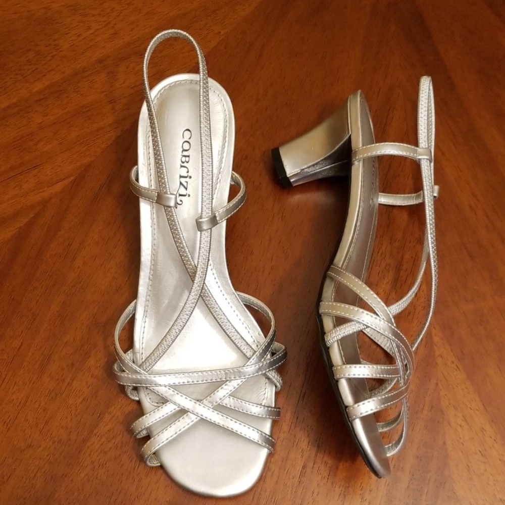 Cabrizi Festive criss cross silver 2.5 inch heel